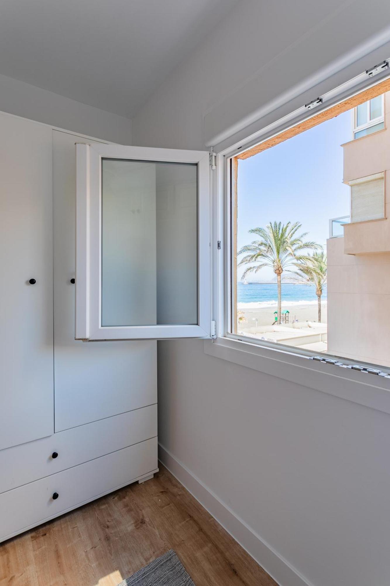 Trendyhomes Zapillo Beach - Primera Linea De Playa 알메리아 외부 사진